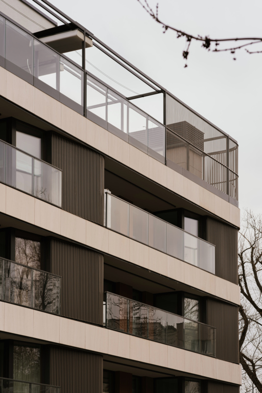 PL-WARSAW_PRIVRES-AA_05