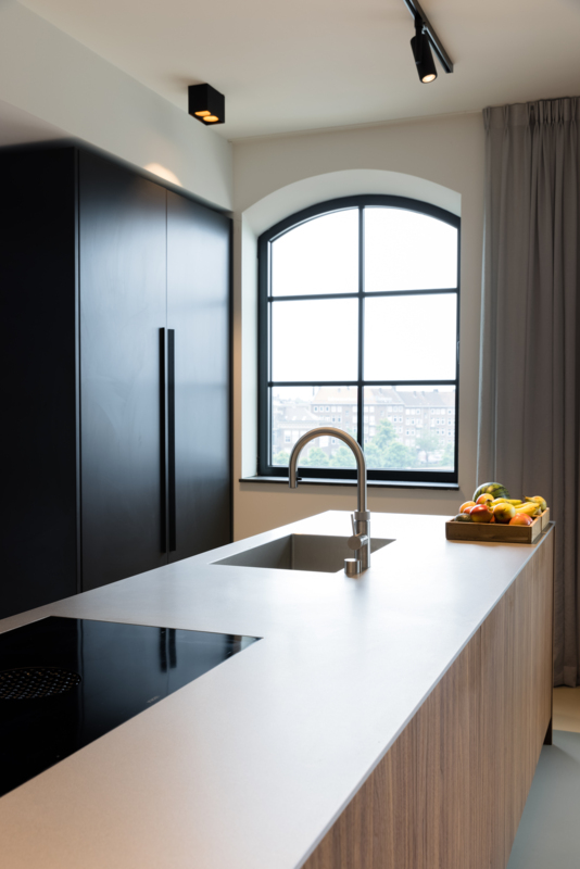 NL-ROTTERDAM_PRIVRES-LITTLE-C_MEDARD-TRACK-230V_SMART-BOX_07