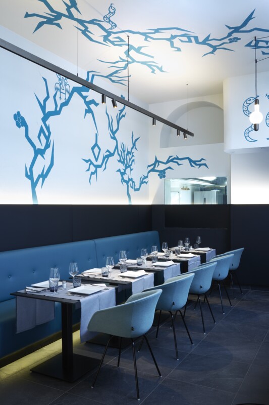 IT-MILAN_DINKY-RISTORANTE_MINUDE-TRACK-48V_PLACEBO-KOMPAS-SUSP_15
