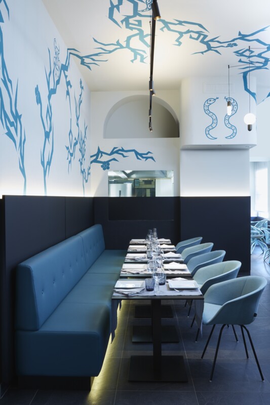 IT-MILAN_DINKY-RISTORANTE_MINUDE-TRACK-48V_PLACEBO-KOMPAS-SUSP_14