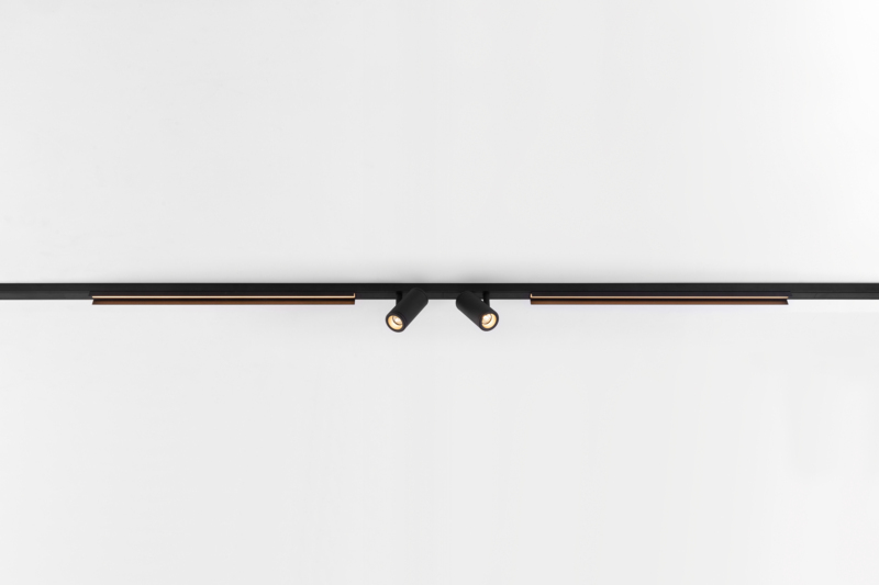 Pista Linear Light Flaps Track 48V