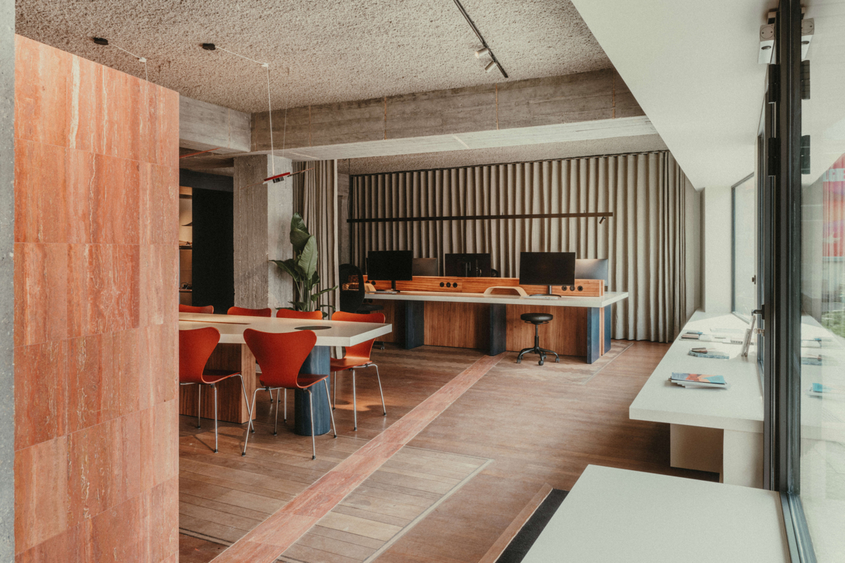 BE-GHENT_OFFICE-HOSTE-VANHEE_MINUDE-TRACK-48V_PISTA-TRACK-48V_08