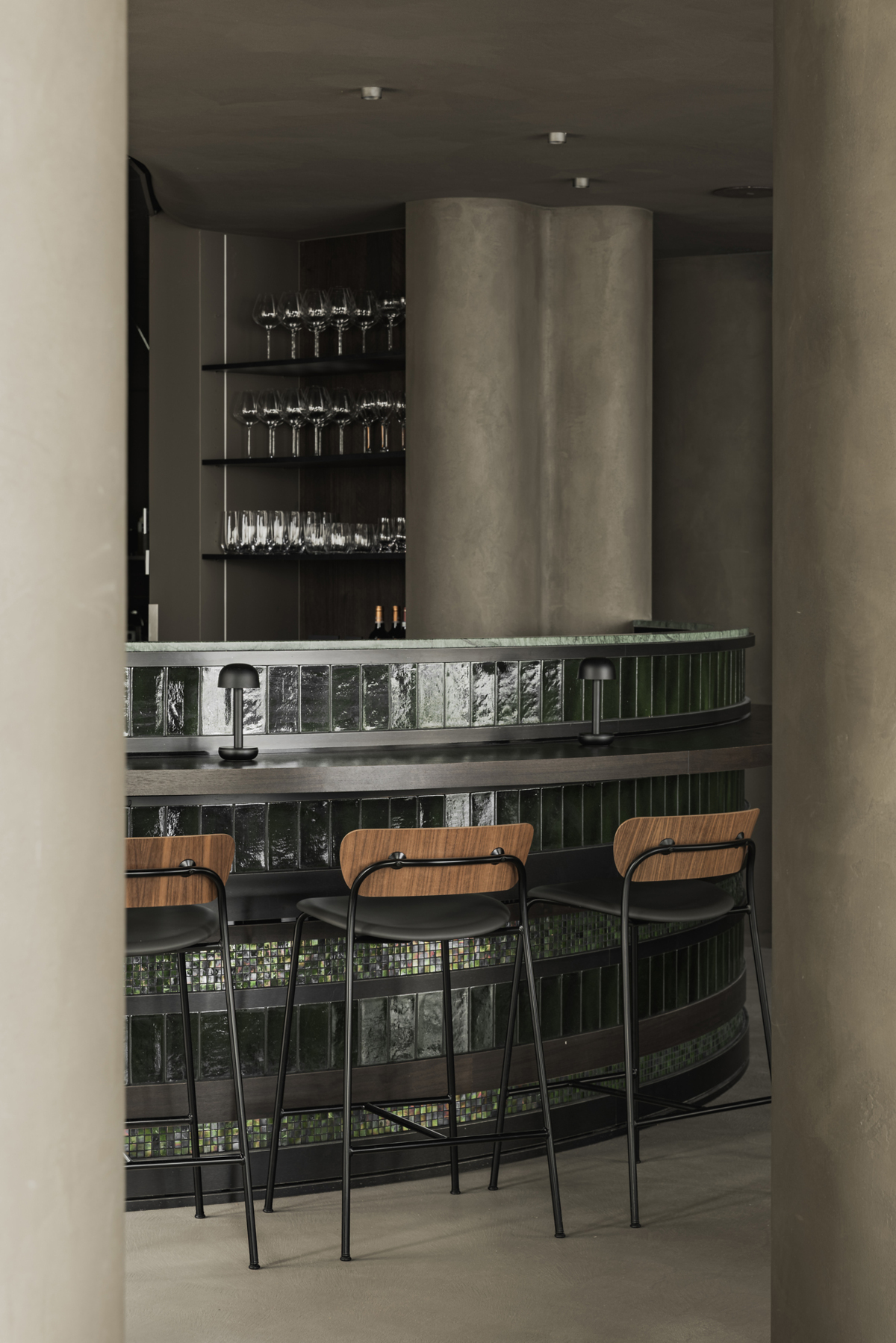 BE-KNOKKE_RESTAURANT-EYE-CANDY_MINUDE-OUT-RECESSED_34