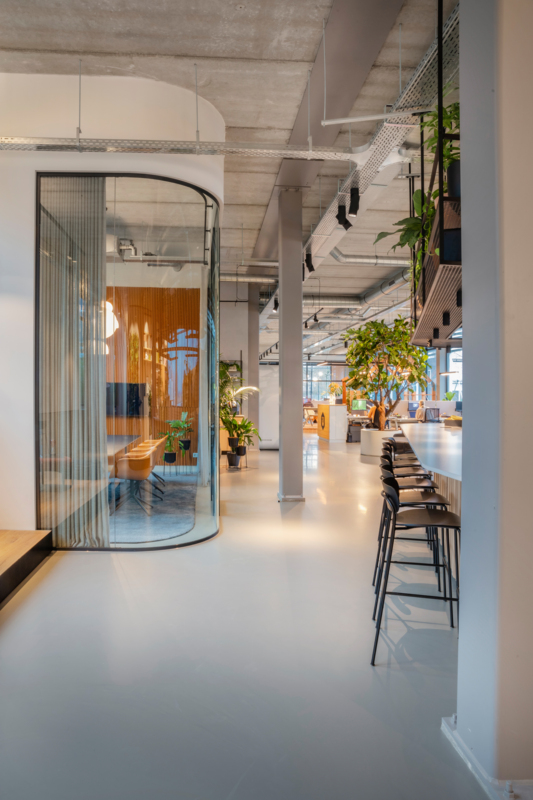 NL-AMSTERDAM_OFFICE-INTERIORWORKS_SEMIH_19
