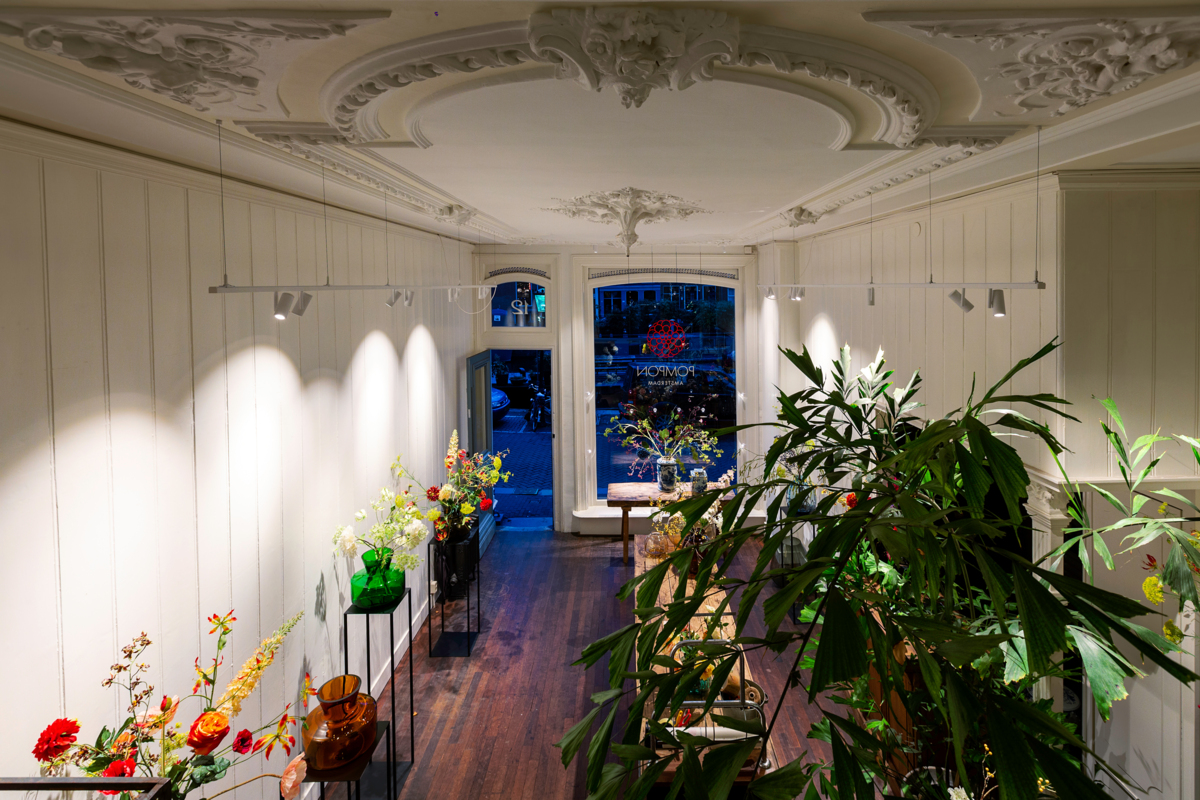 NL-AMSTERDAM_POMPON-FLOWERSHOP_MEDARD-TRACK_06