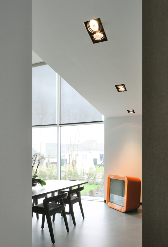 BE-KNOKKE_PRIVRES-AD_MULTIPLE-TRIMLESS_04.jpg
