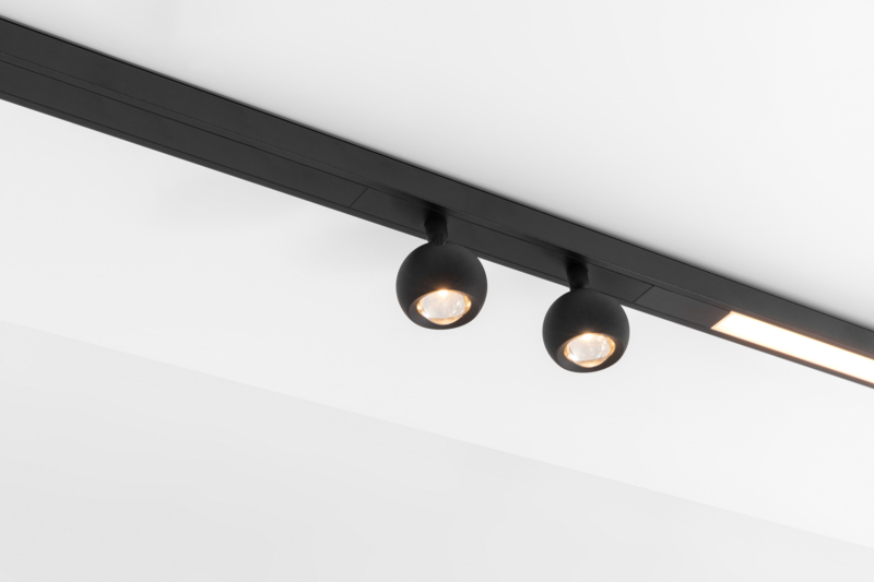 Pista Track 48V Surface