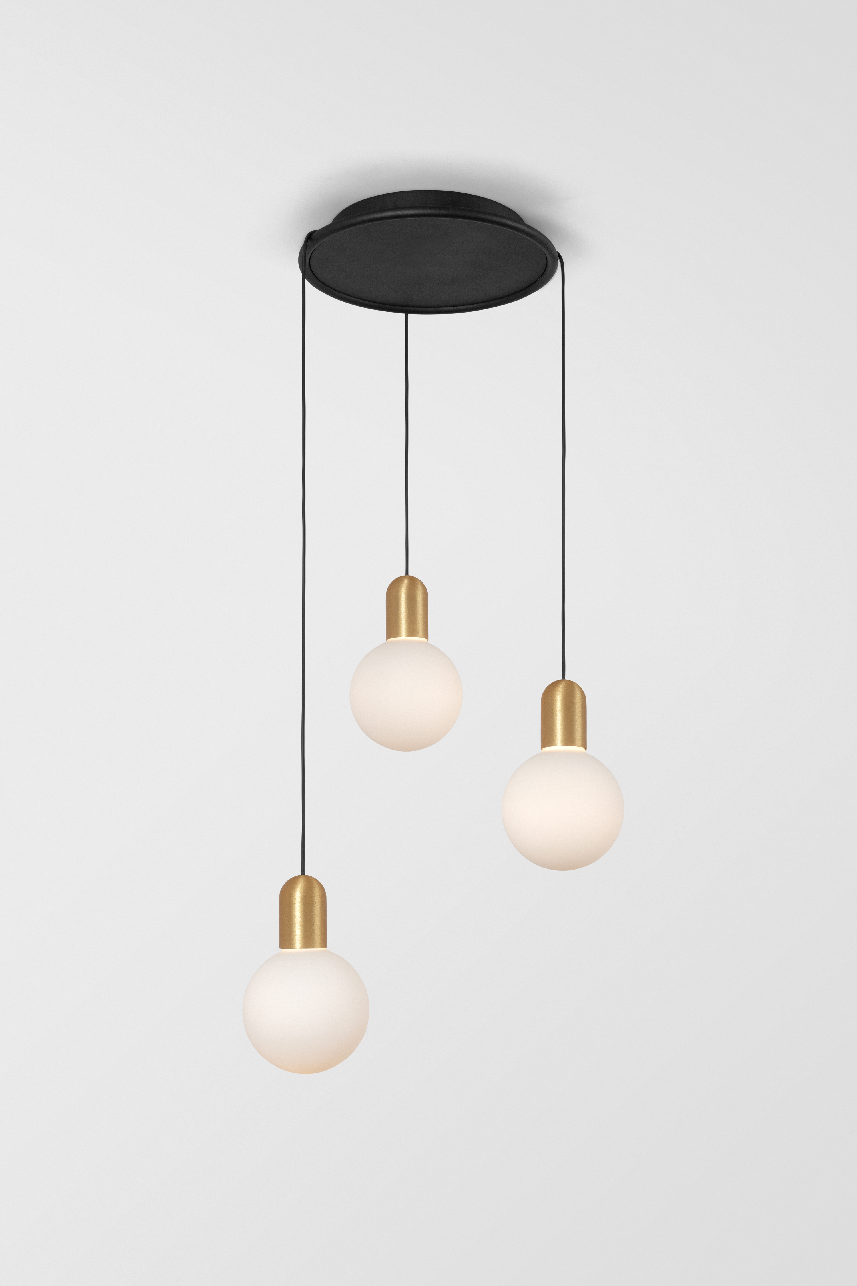 SST 【PLACEBO】ROUND NOSE ROUND 5’8 Placebo Kompas Suspended | Modular Lighting Instruments